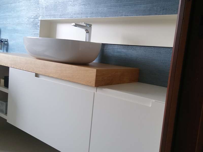 mobile bagno 2